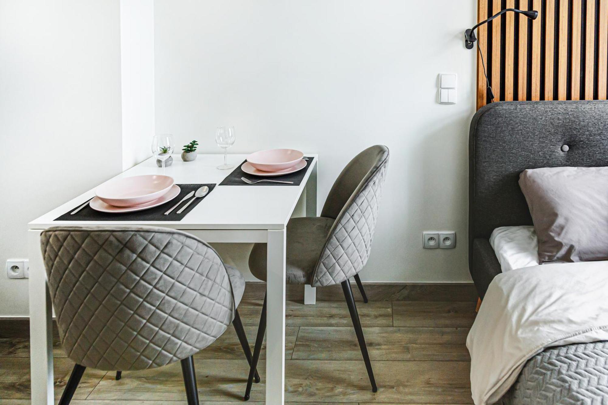 Wyjatkowe Apartamenty W Centrum Вроцлав Екстериор снимка